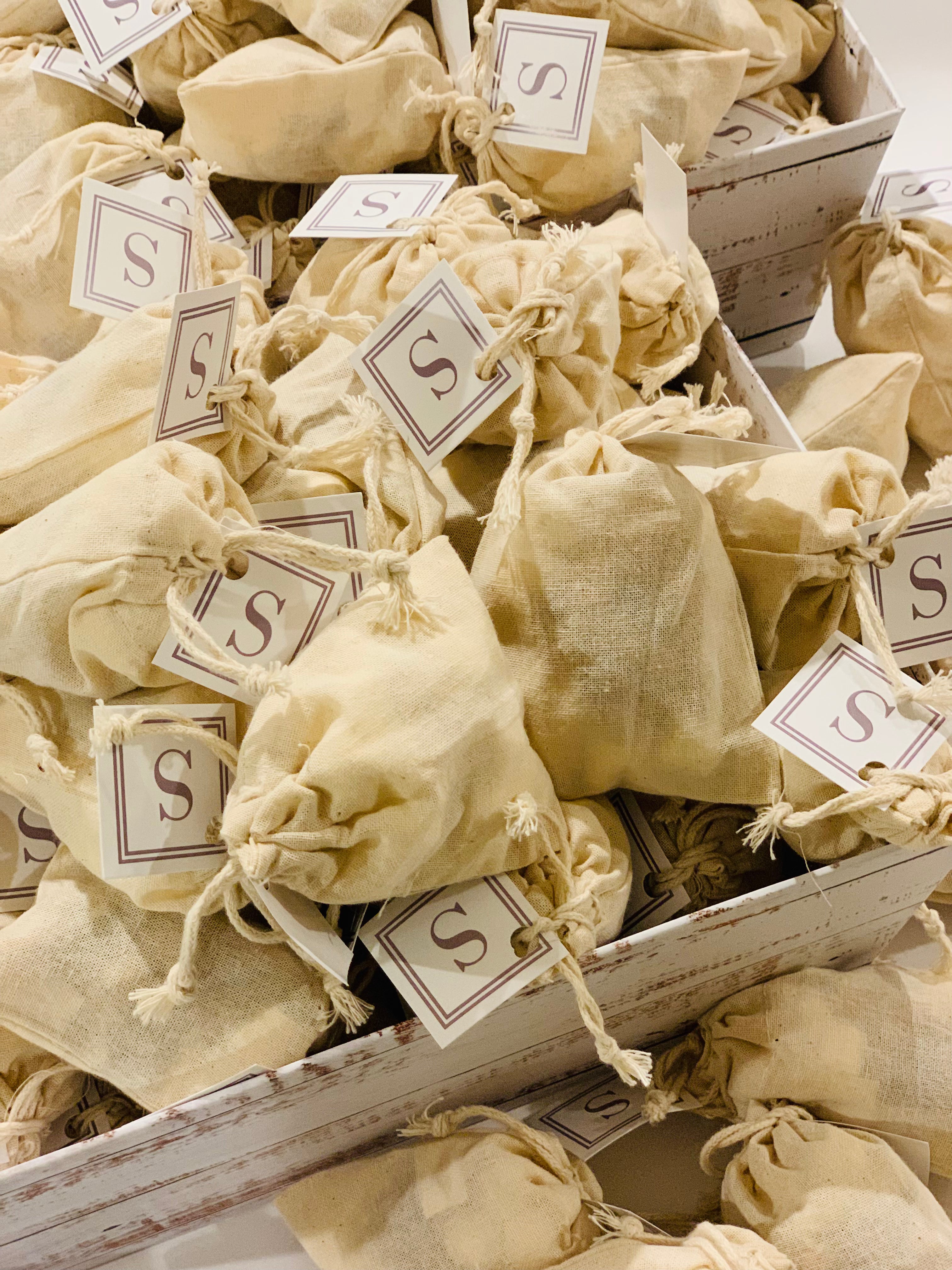 Natural Throw Bags