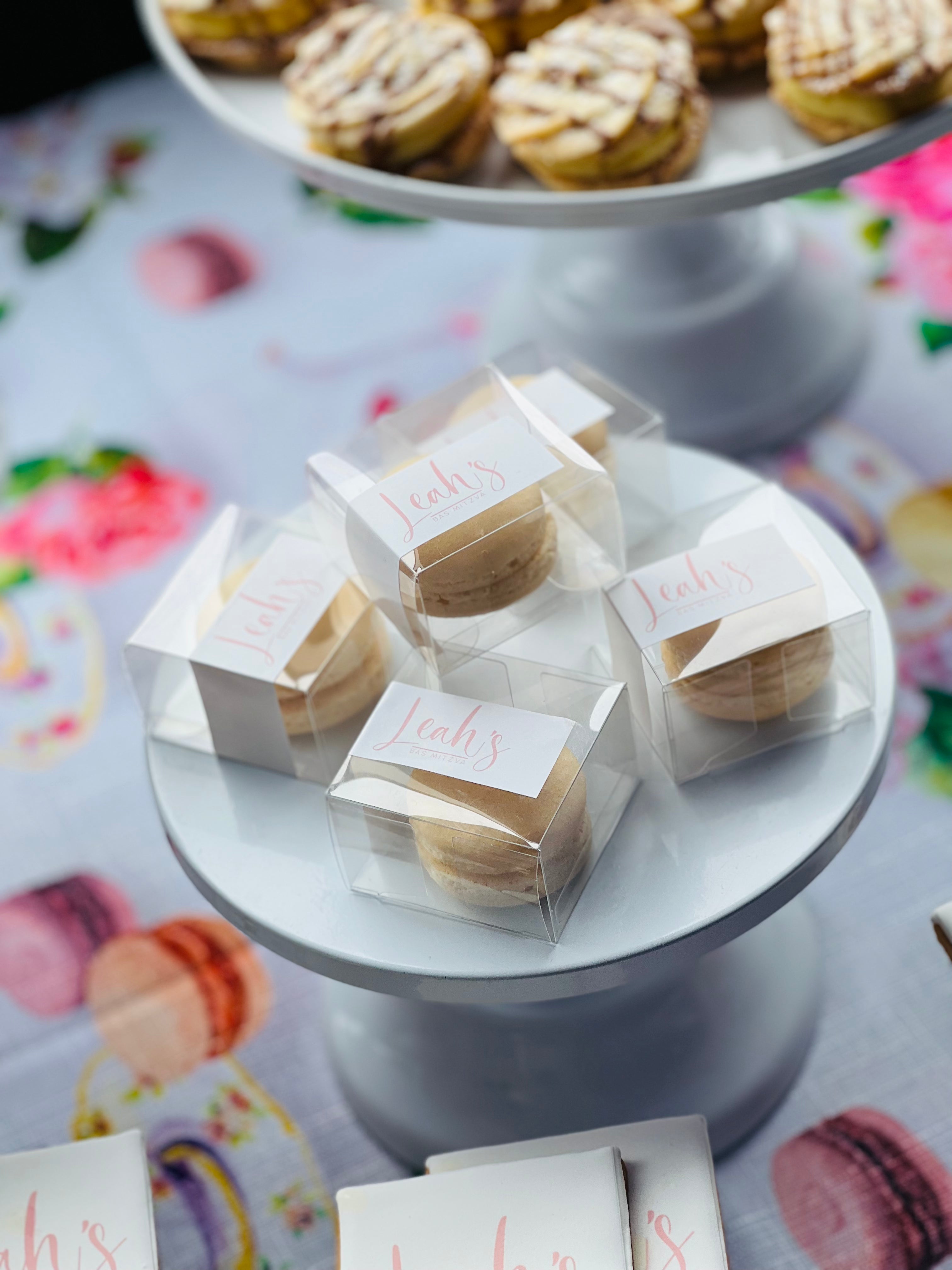 Macaroon Box